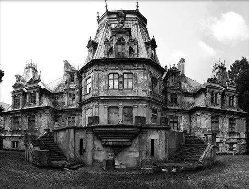 MAISONS ABANDONNEES OU HANTEES